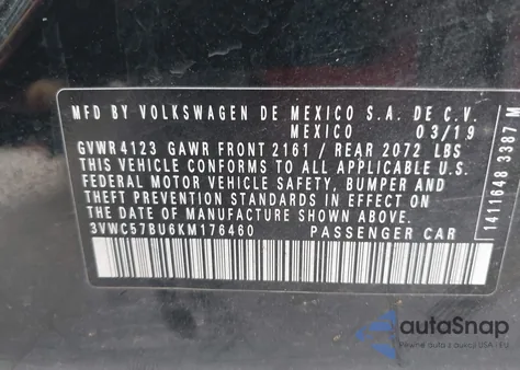 2019 Volkswagen Jetta 1.4T R-Line/1.4T S/1.4T Se z USA, uszkodzony, nr VIN 3VWC57BU6KM176460